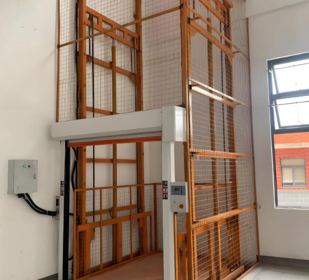 琼山升降货梯是特种设备码